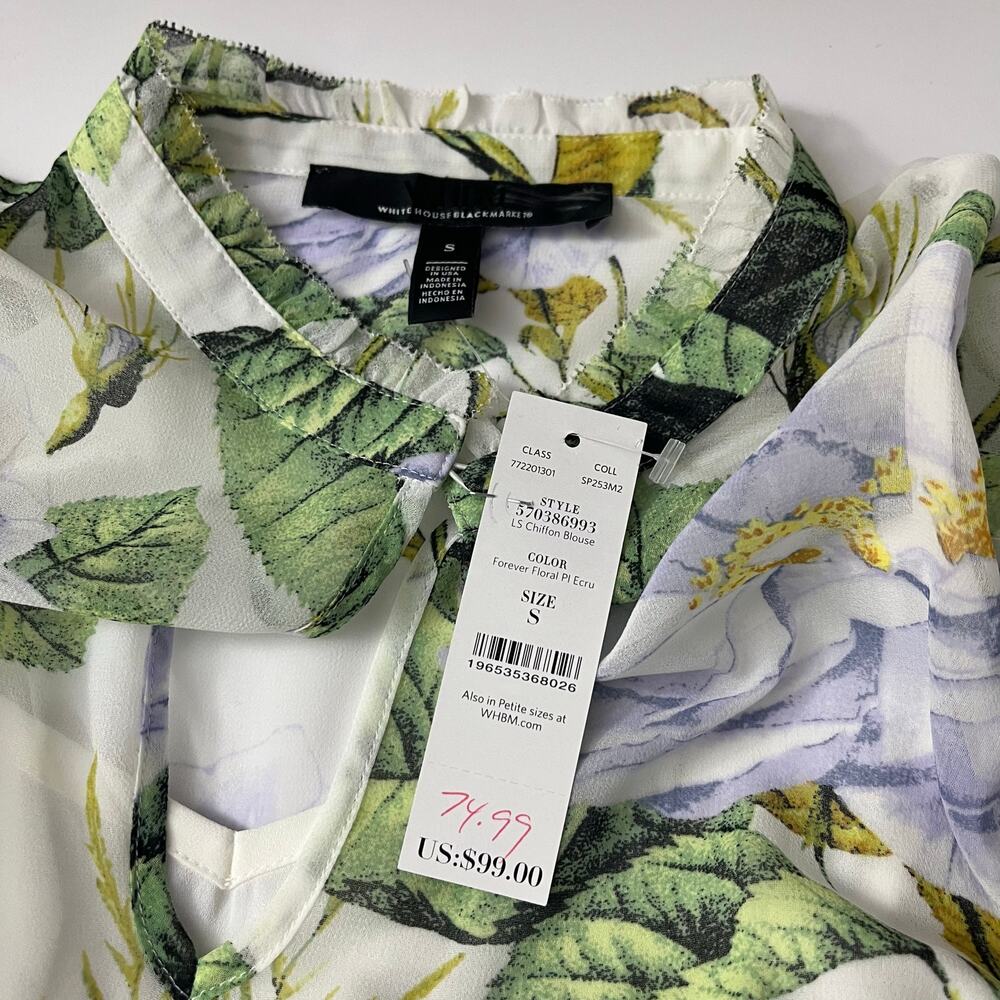 NEW White House Black Market WHBM Romantic Chiffon Floral Blouse - Picture 9 of 9